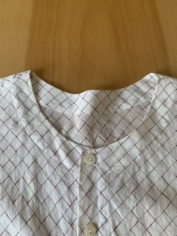 요건 레일 블라우스