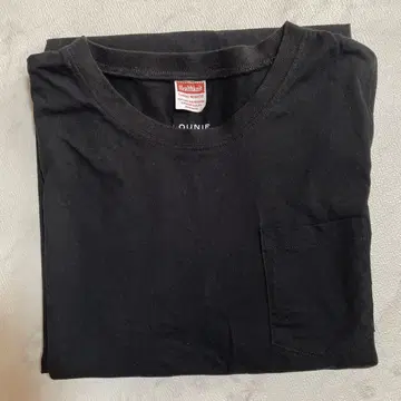 Healthknit Lounie 블랙 티셔츠