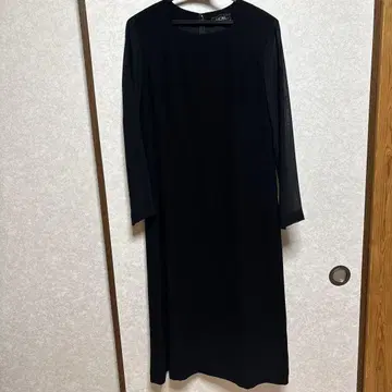 도쿄 스타일 블랙 포멀