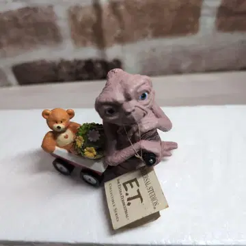 E.T. 입상 피규어 곰 화분