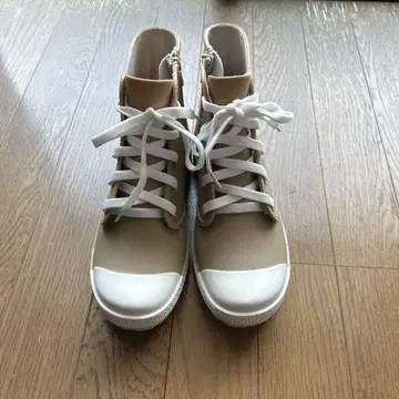 베이지 하이컷 레인 슈즈