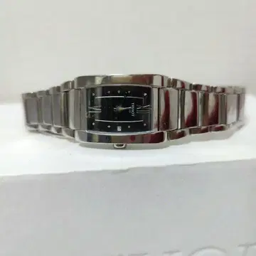 Tissot 블랙 아날로그 손목시계 T185.557