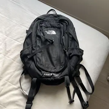 THE NORTH FACE 블랙 백팩