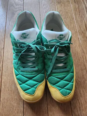 아슬레타 ATHLETA 풋살화 27.5cm 중고품