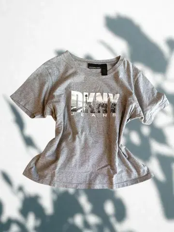 DKNY Jeans 그레이 T셔츠 L 사이즈