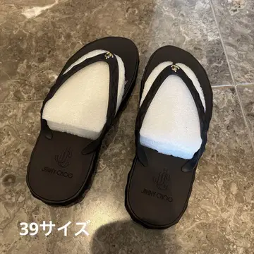 JIMMY CHOO 블랙 플립플랍