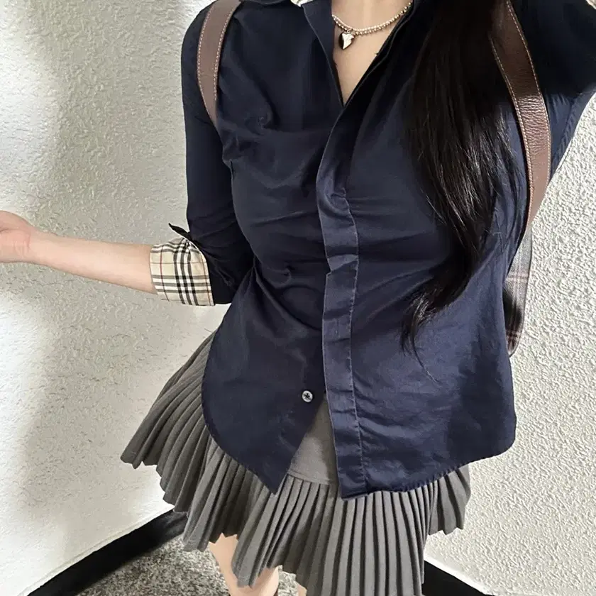 【美品・希少】Burberrys' 人工皮革 シャツ ノバチェック 希少 38 超美品】Burberrys ノバチェック柄 長袖 シャツレディース 7号