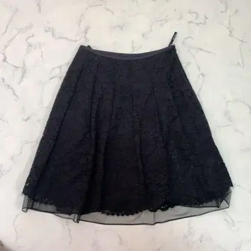미사용 빅 사이즈 23SS 전체 레이스 스커트 꽃무늬 to be chic
