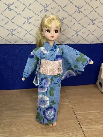 리카짱용 유카타 파란색 나팔꽃 패턴