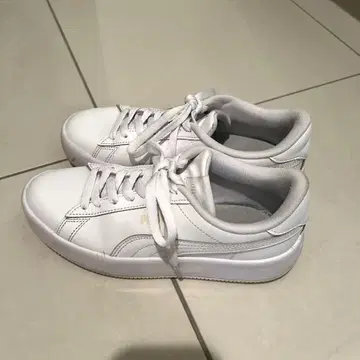 푸마 스카이 플랫폼 스니커즈 23cm 화이트 스트릿 여성용