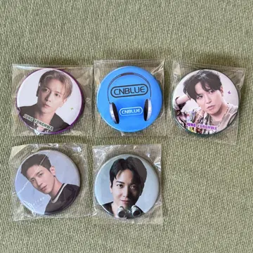 용화 CNBLUE 캔뱃지