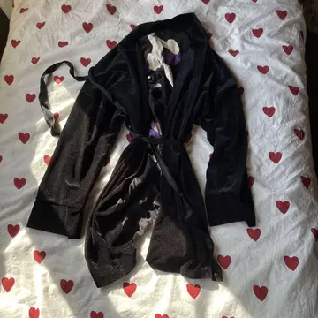 Intimissimi 블랙 플라워 프린트 가운 s/m