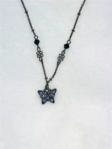 ANNA SUI 안나수이 나비 모티브 목걸이