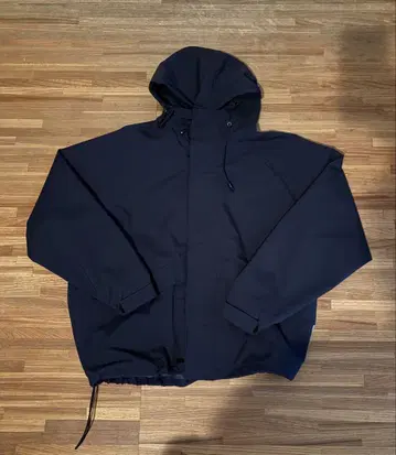 Prips simple mountain jacket 마운틴 후드티