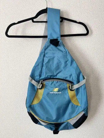 뉴발란스 숄더백