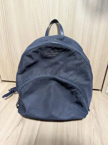 kate spade 네이비 대용량 백팩 지퍼 3개