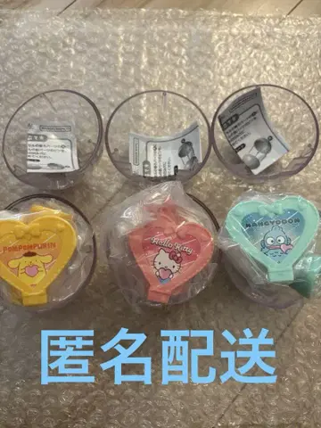 산리오 캡슐 스태프