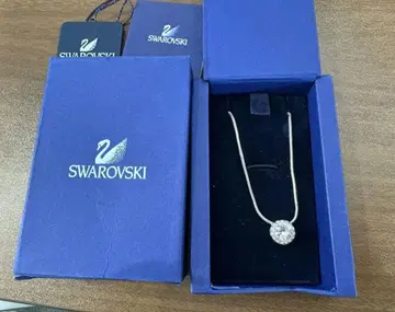 스와로브스키 크리스탈 펜던트 목걸이