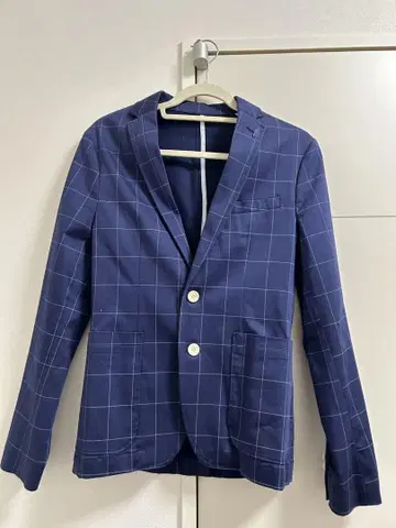 ZARA 네이비 체크 무늬 테일러드 자켓