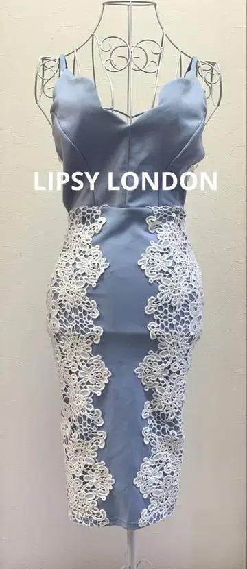 LIPSY LONDON 레이스 장식 타이트 드레스