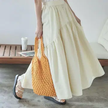 titivate 개더 볼륨 스커트 사이즈 S