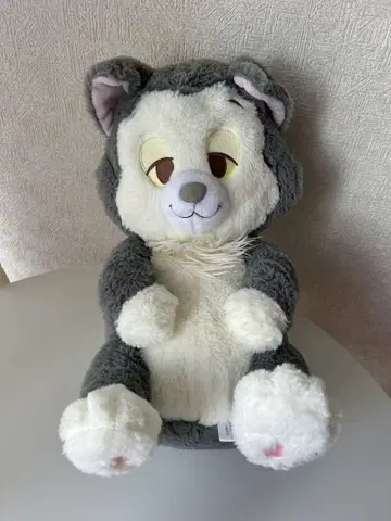 피가로 봉제 인형