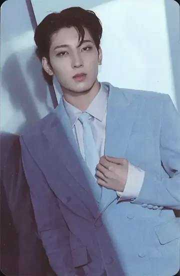 세븐틴 원우 2021 IN-COMPLETE 8