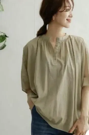 [어반 리서치 도어스] 코튼 보일 튜닉 블라우스 베이지