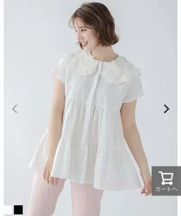 핏모어 fitmore 플라워 옷깃 티어드 블라우스 화이트