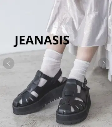 새상품급 JEANASIS 플랫폼 구르카 샌들 지나시스 통굽 샌들