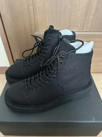 ground-y cotton canvas biker boots