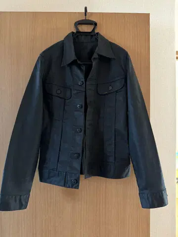 블랙 가죽 자켓 숏 기장