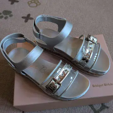 Bridget Birkin 실버 샌들