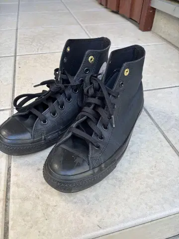 CONVERSE 블랙 하이컷 스니커즈 US9