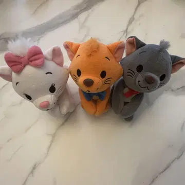 누이모즈 캣 봉제 인형
