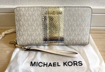 새상품 미사용! MICHAEL KORS 콘티넨탈 지갑 - 시그니처