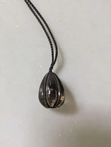 요건 레일 펜던트