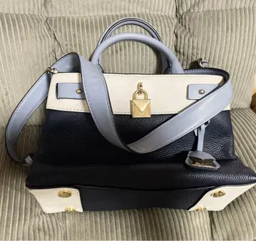 MICHAEL KORS 백