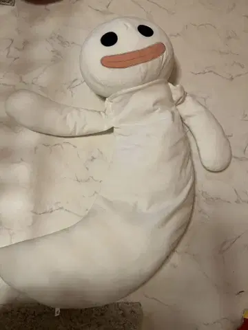 네거티브 홀로 봉제 인형