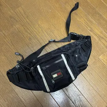 vintage TOMMY HILFIGER 블랙 바디백