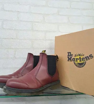 Dr.Martens 닥터마틴 2976 첼시 부츠