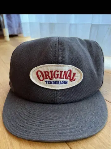 텐더 로인 trackercap