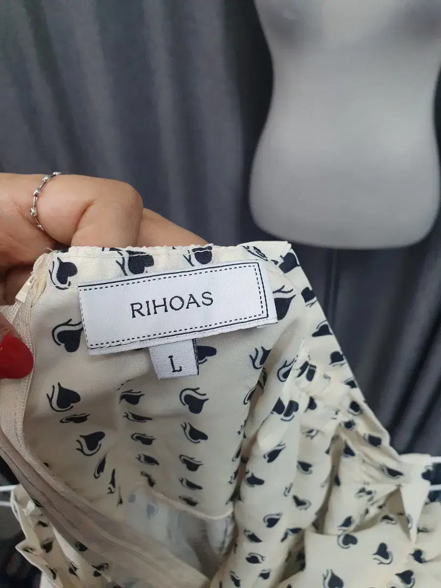 Product Details - 5