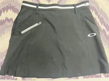 Oakley 블랙 플리츠 스커트 허리 약 70cm