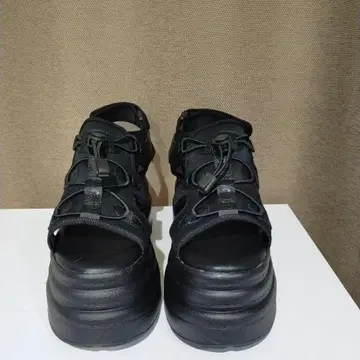 요스케 통굽 샌들(2710021)BL