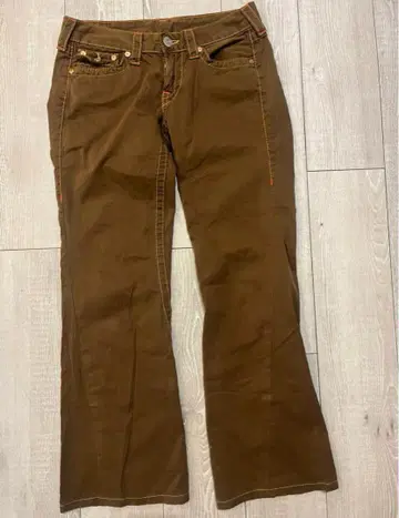 True Religion 부츠컷 데님 28 (가격 인하 대환영!!)