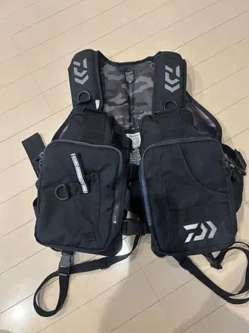 Daiwa 다이와 구명조끼 블랙 카모플라쥬