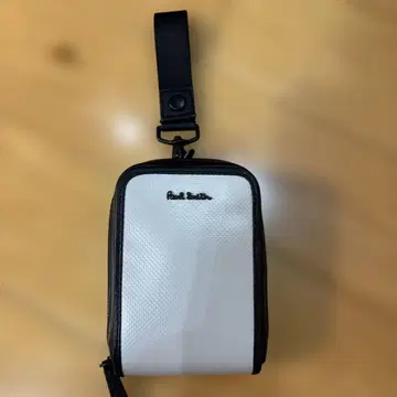 폴스미스 파우치