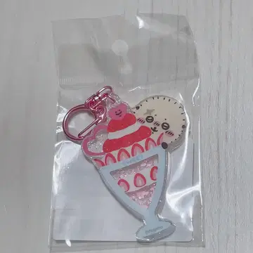 [ 당일 발송 ] 치이카와 랏코의 샤카샤카 키링 딸기 파르페