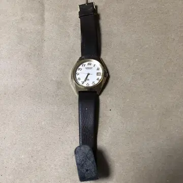 ORIENT 쿼츠 손목시계 작동 확인되지 않음